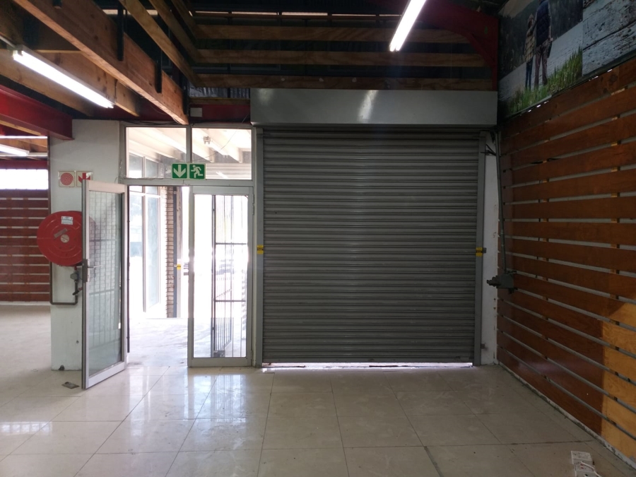 To Let Commercial Property for Rent in Oakdale Western Cape